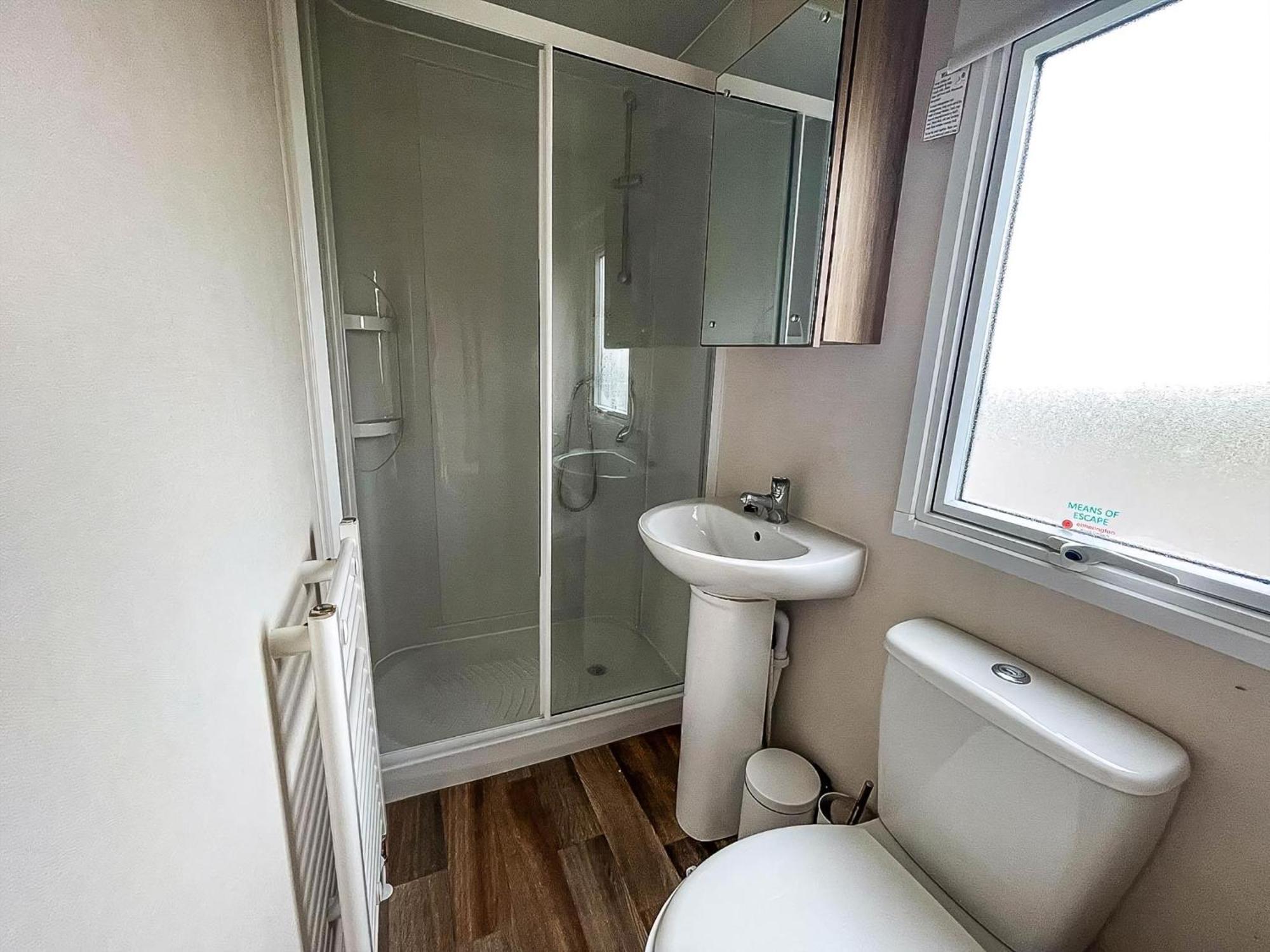 Superb 6 Berth Caravan At St Osyth Beach, Near Clacton-On-Sea Ref 28008Mc Экстерьер фото